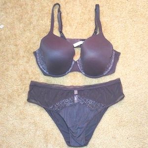 Victoria's Secret Body by Victoria bra/panty set